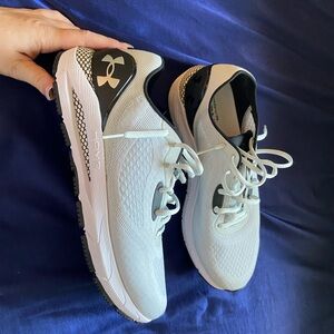 Men’s Under Armour shoes